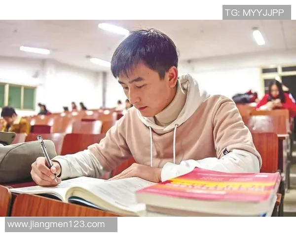 热爱与荣耀并存的足球明星们不负青春的追梦之旅