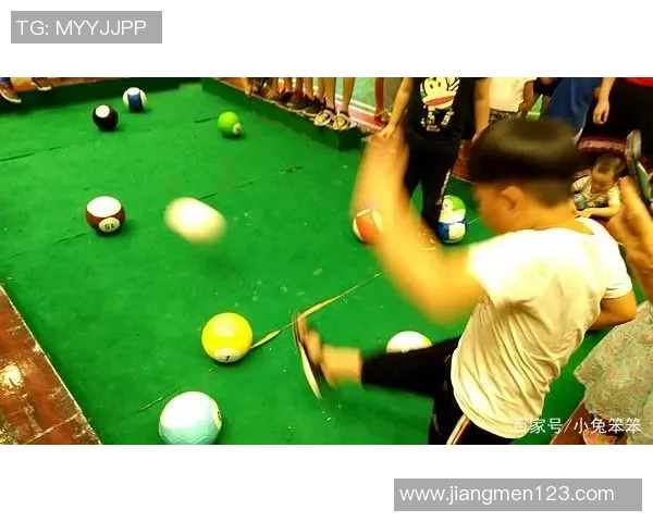 笨笨足球明星的搞笑故事与精彩瞬间大揭秘