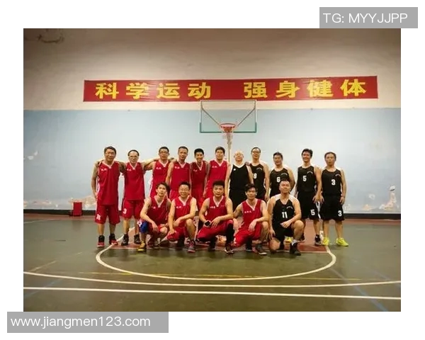 赛后分析:杭州篮球队与上海篮球队心理素质对比及其影响因素探讨 赛后分析:杭州篮球队与上海篮球队心理素质对比及其影响因素探讨