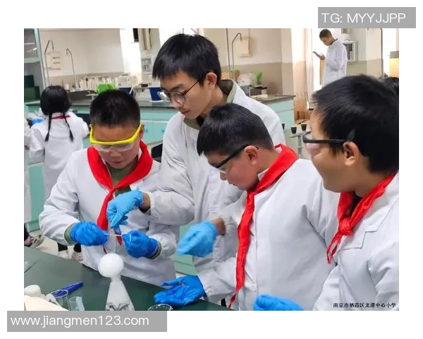 张秀英的排球人生深度对话探索她的奋斗与梦想之路