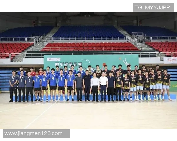 成都排球队逆袭之路：从低谷到巅峰的杯赛传奇故事