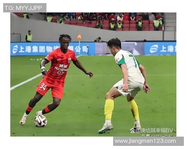 成都足球队的个人能力揭秘与战术分析全景探讨