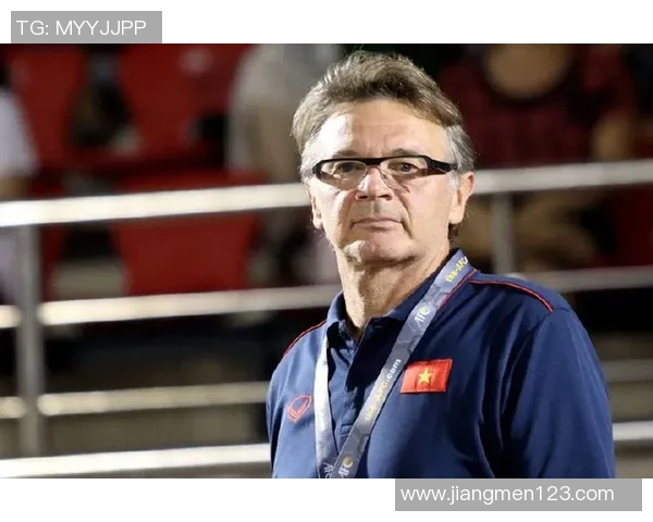 零绯闻足球明星的真实生活与职业生涯揭秘 零绯闻足球明星的真实生活与职业生涯揭秘