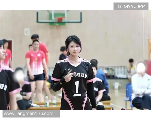 对话周丽:回顾我的排球生涯与成长历程分享 对话周丽:回顾我的排球生涯与成长历程分享