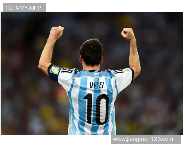 足球明星伤感背影图集揭示他们不为人知的孤独与奋斗历程